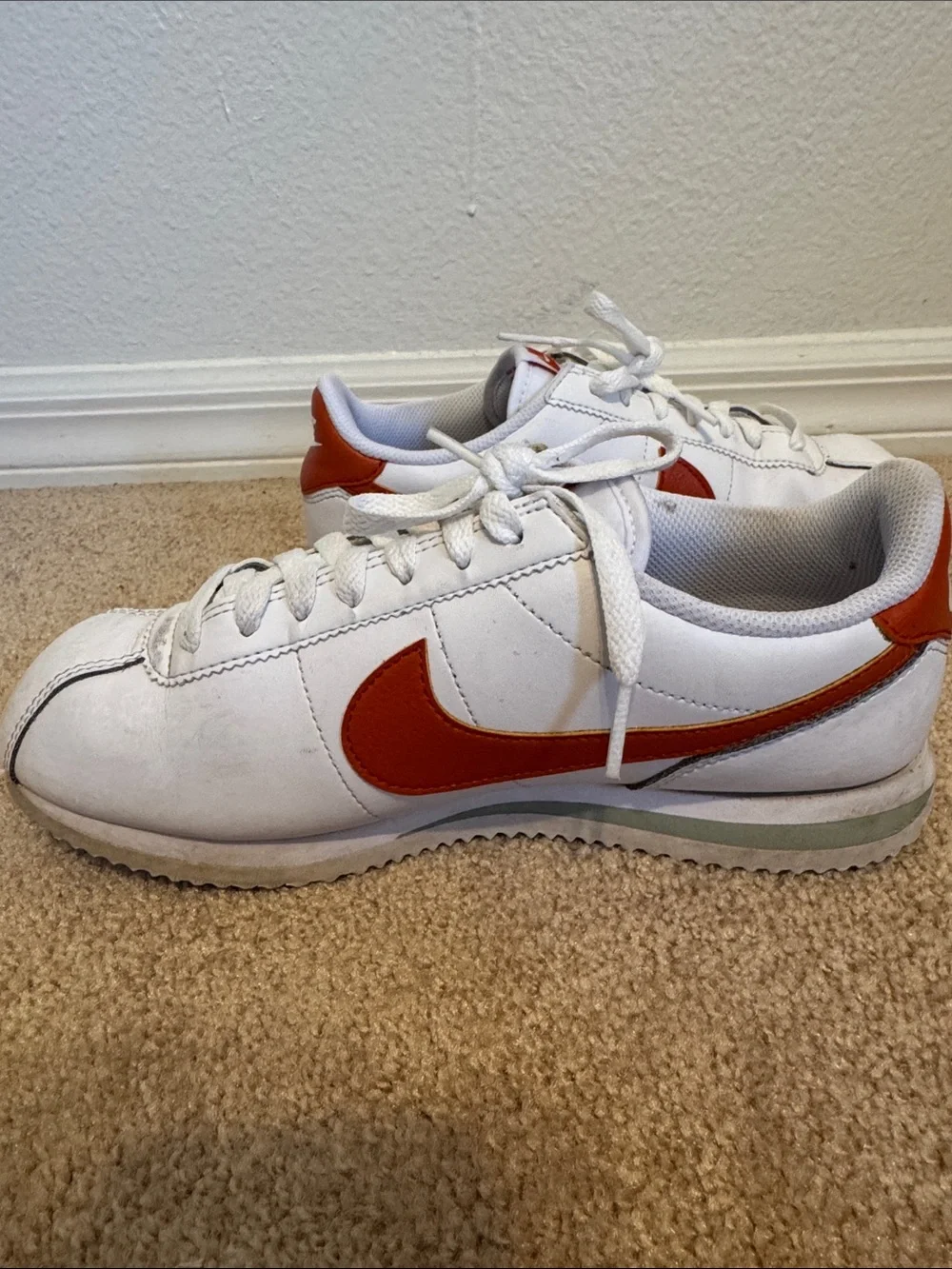 Nike orange low collar